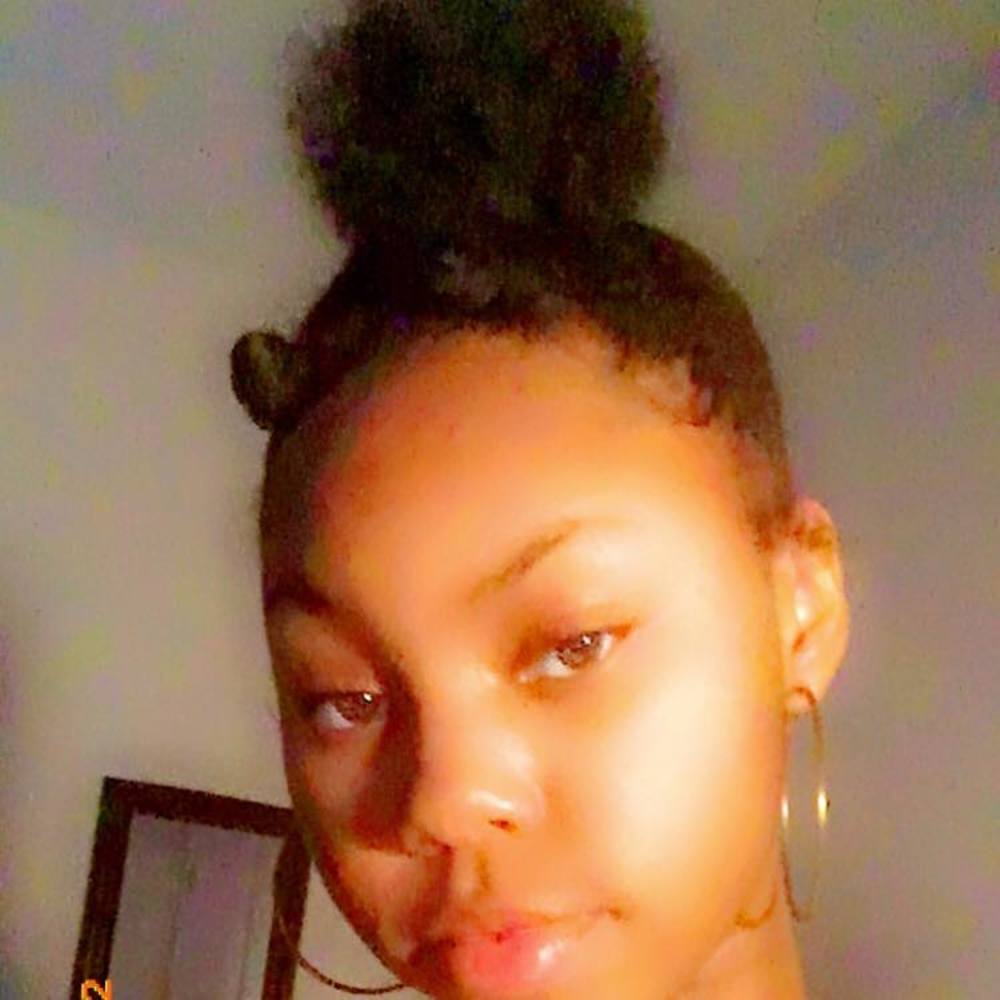 Meet your Posher, Cierra